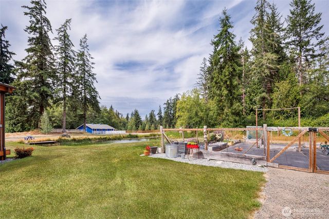 7929 NE Hunt Club Lane, Hansville, WA 98340