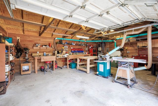 7929 NE Hunt Club Lane, Hansville, WA 98340