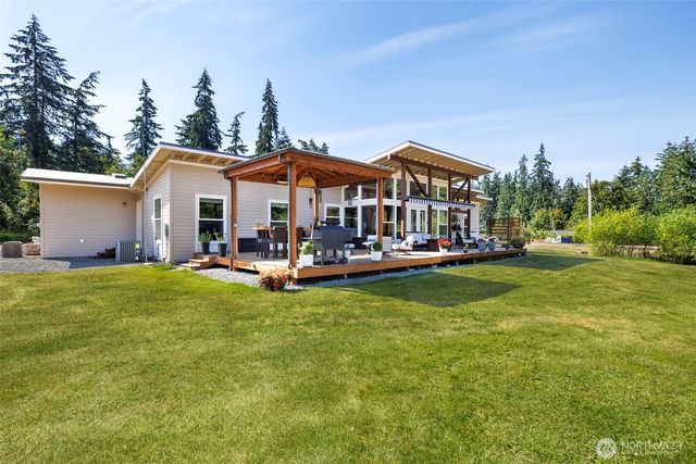 7929 NE Hunt Club Lane, Hansville, WA 98340