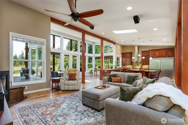 7929 NE Hunt Club Lane, Hansville, WA 98340