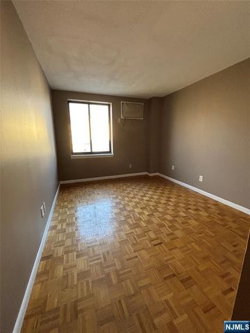 140 Euclid Avenue 1G, Hackensack, NJ 07601