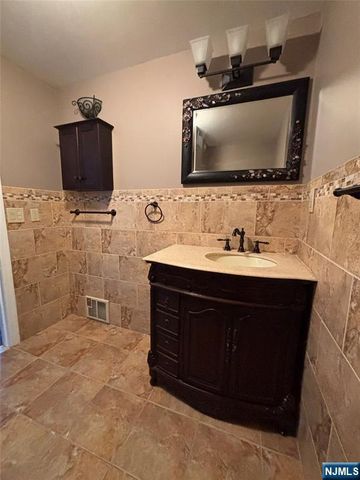 140 Euclid Avenue 1G, Hackensack, NJ 07601