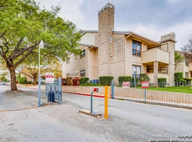 11843 Braesview Apt 309C, San Antonio, TX 78213