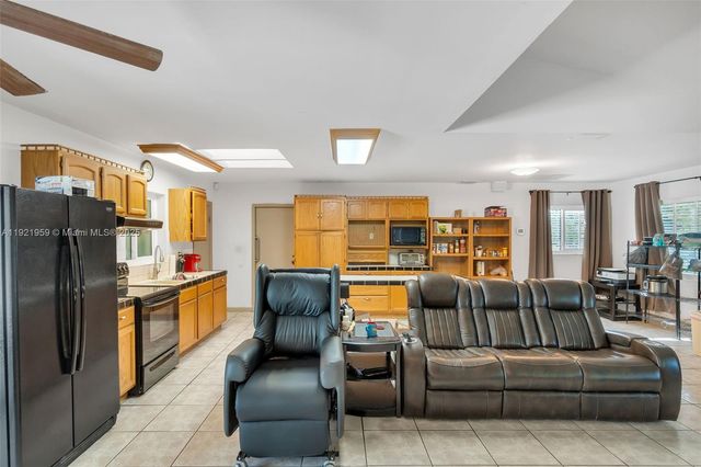 27221 SW 167th Ct, Homestead, FL 33031