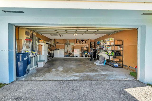 27221 SW 167th Ct, Homestead, FL 33031