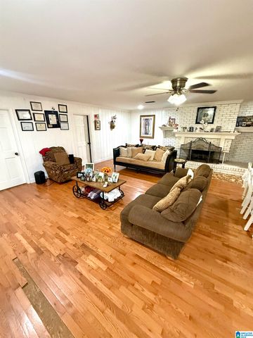 1324 6TH STREET NW, Center Point, AL 35215