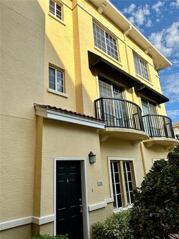 5213 BEACH BREEZE COURT, Tampa, FL 33609