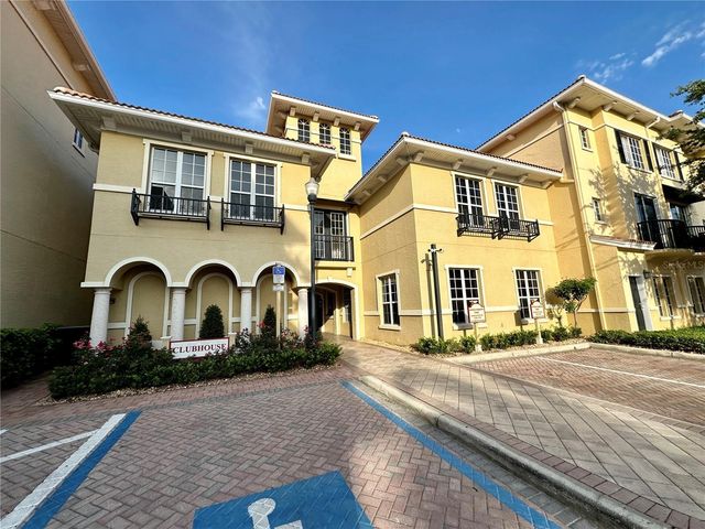 5213 BEACH BREEZE COURT, Tampa, FL 33609
