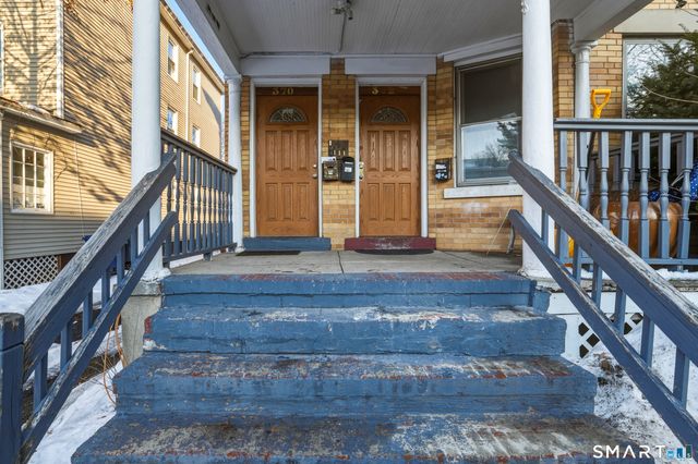 370 Maple Avenue, Hartford, CT 06114