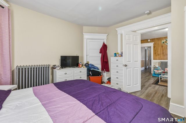 370 Maple Avenue, Hartford, CT 06114