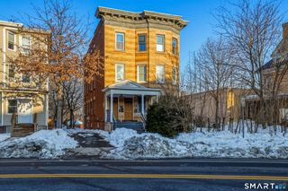 370 Maple Avenue, Hartford, CT 06114