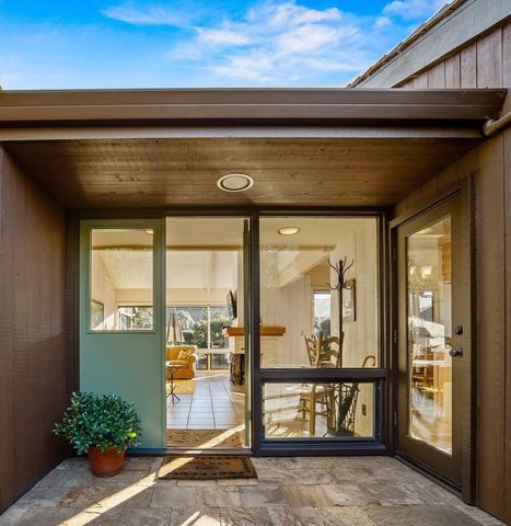 7026 Valley Greens Circle 21, Carmel, CA 93923