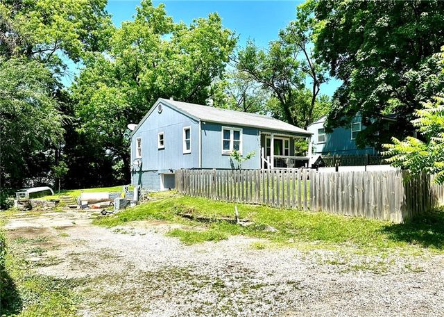 4322 Oakland Avenue, Kansas City, KS 66102