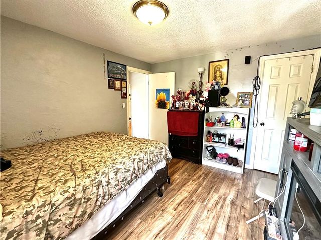 4322 Oakland Avenue, Kansas City, KS 66102