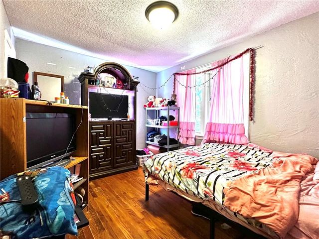 4322 Oakland Avenue, Kansas City, KS 66102
