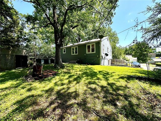 4322 Oakland Avenue, Kansas City, KS 66102