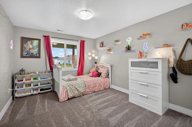 704 Meadow Road, Adel, IA 50003