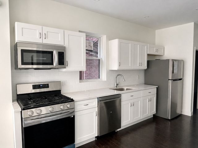 49 Charter Street 2, Boston, MA 02113