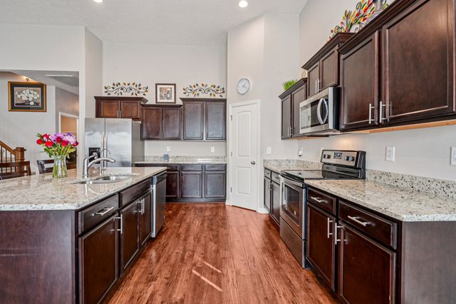 1092 Lady Nashville Dr, Hermitage, TN 37076