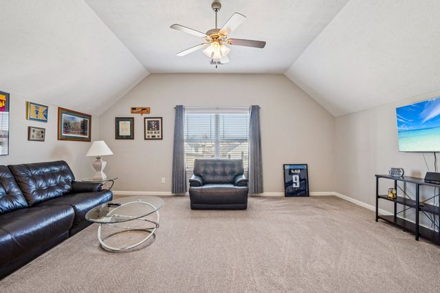 1092 Lady Nashville Dr, Hermitage, TN 37076