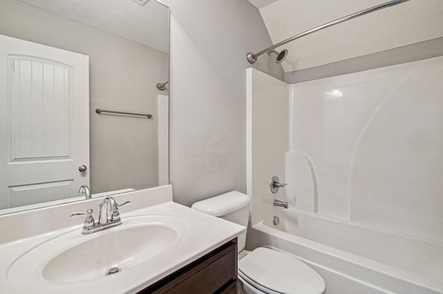 1092 Lady Nashville Dr, Hermitage, TN 37076