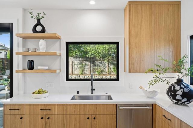 1908 Devereux Drive, Burlingame, CA 94010