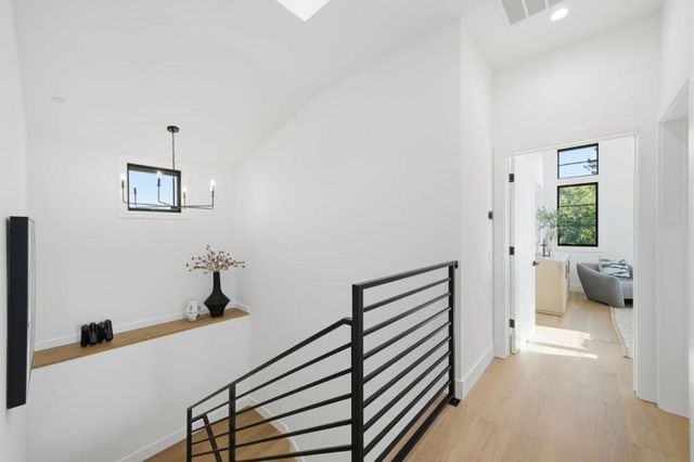 1908 Devereux Drive, Burlingame, CA 94010