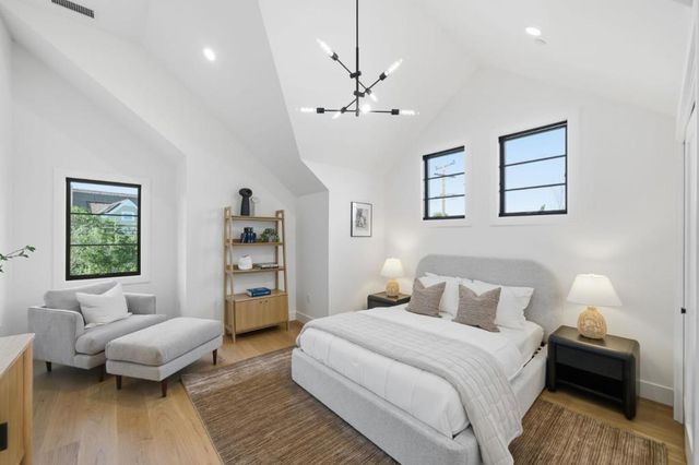 1908 Devereux Drive, Burlingame, CA 94010