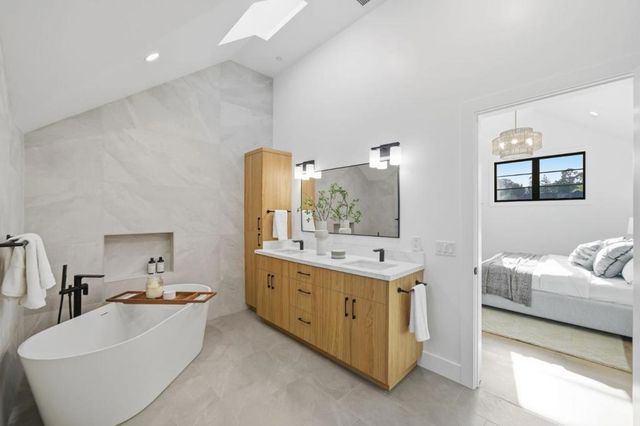 1908 Devereux Drive, Burlingame, CA 94010