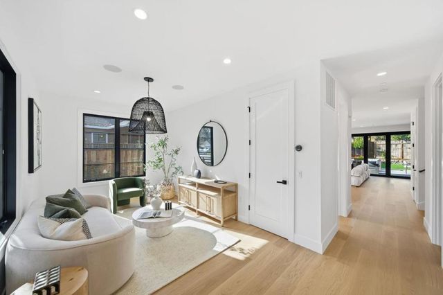 1908 Devereux Drive, Burlingame, CA 94010