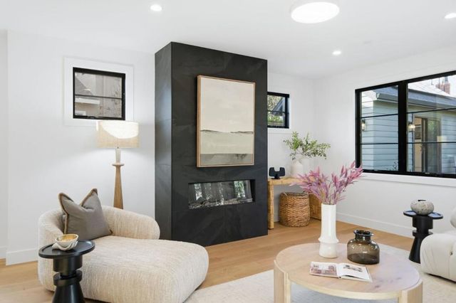 1908 Devereux Drive, Burlingame, CA 94010