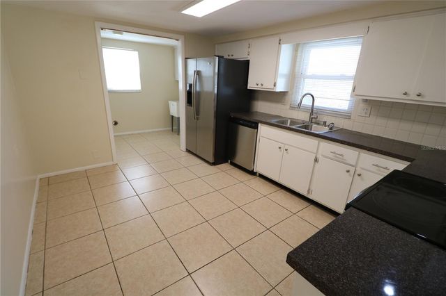 7825 BIRCHWOOD DRIVE, Port Richey, FL 34668