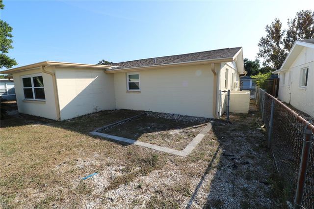 7825 BIRCHWOOD DRIVE, Port Richey, FL 34668