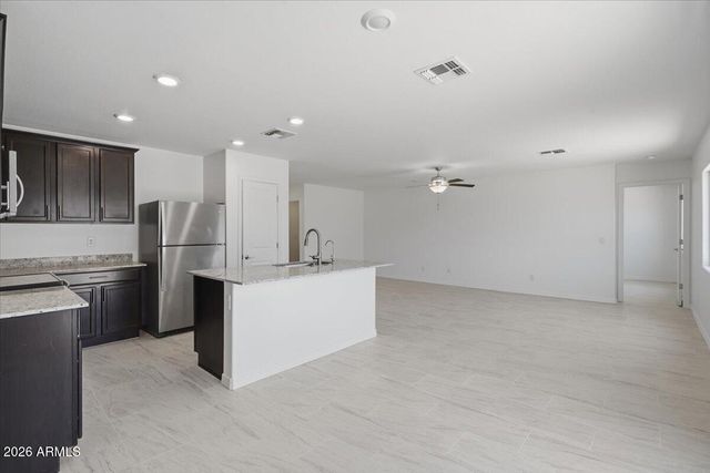 670 W CEDAR Avenue, Florence, AZ 85132