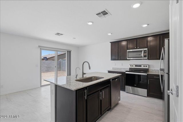 670 W CEDAR Avenue, Florence, AZ 85132