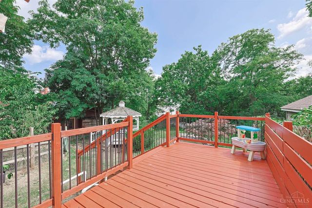 3409 Hilda Avenue, Cheviot, OH 45211