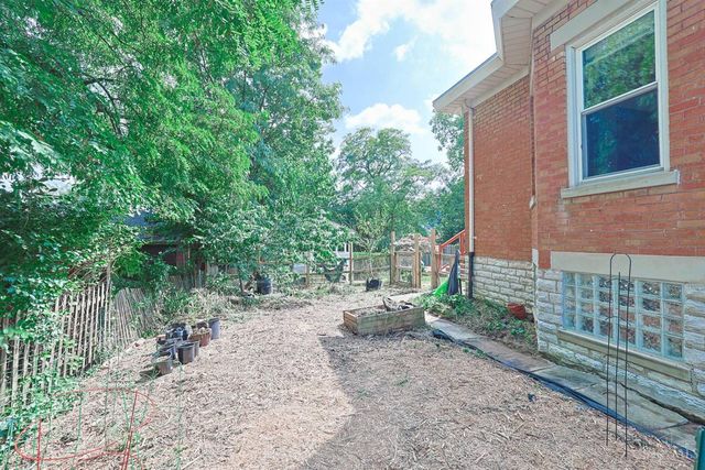 3409 Hilda Avenue, Cheviot, OH 45211