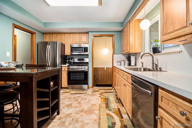 4475 Lincoln Boulevard, Dearborn Heights, MI 48125