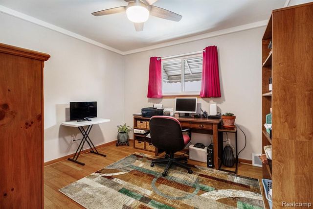 4475 Lincoln Boulevard, Dearborn Heights, MI 48125