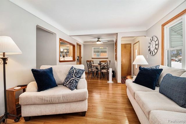 4475 Lincoln Boulevard, Dearborn Heights, MI 48125