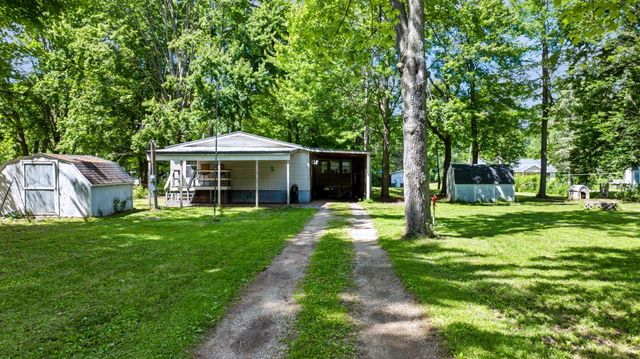 1632 Birch Drive, Garfield Twp, MI 48632