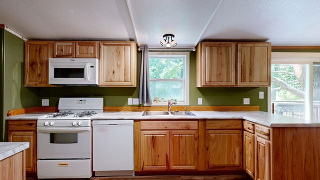 1632 Birch Drive, Garfield Twp, MI 48632