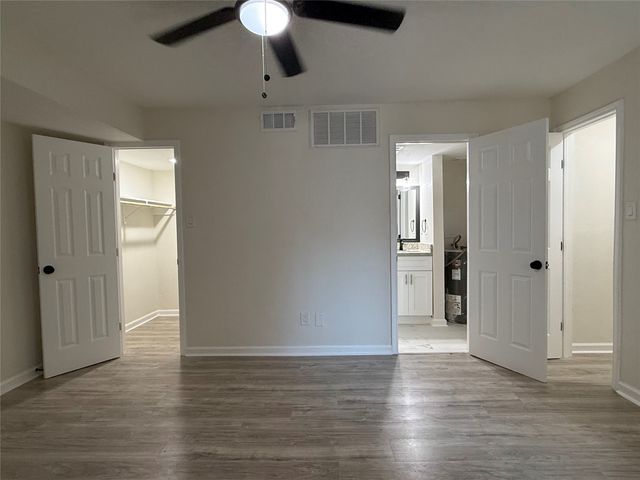 9801 Walnut Street 214, Dallas, TX 75243