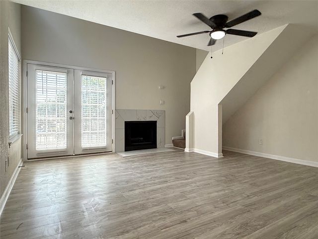 9801 Walnut Street 214, Dallas, TX 75243