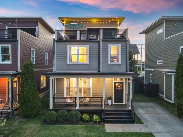 711 44th Ave, N, Nashville, TN 37209
