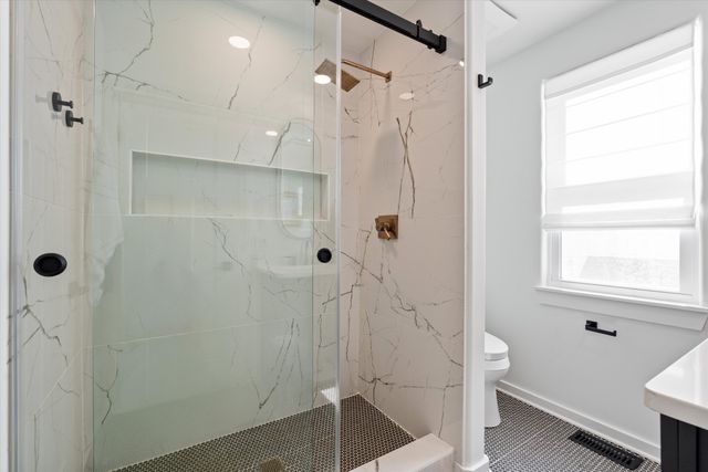 711 44th Ave, N, Nashville, TN 37209