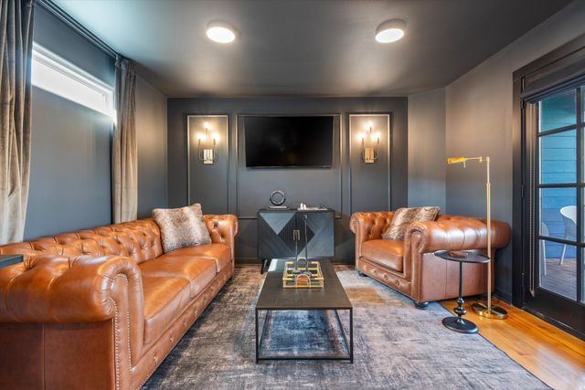 711 44th Ave, N, Nashville, TN 37209