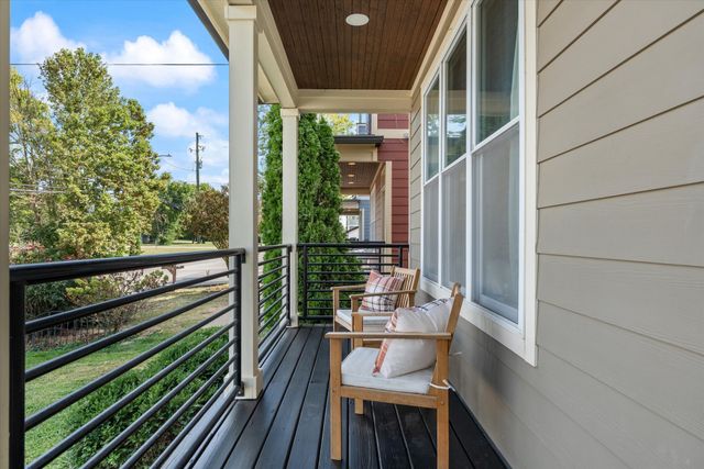 711 44th Ave, N, Nashville, TN 37209