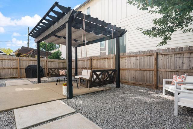 711 44th Ave, N, Nashville, TN 37209