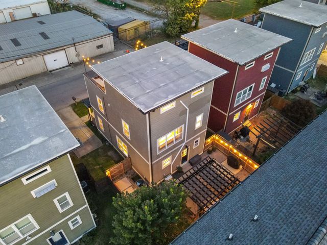 711 44th Ave, N, Nashville, TN 37209